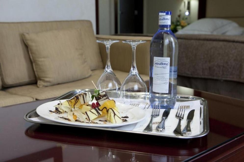 Hotel Valencia Center Luaran gambar
