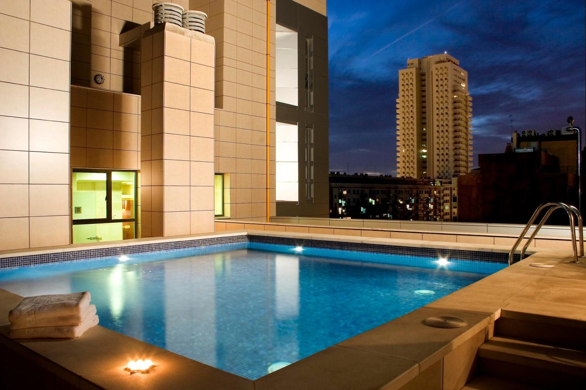 Hotel Valencia Center Kemudahan gambar